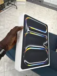 New Apple iPad Pro 13" (2025) 256GB Black - 2