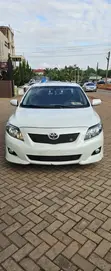 2010 Toyota Corolla S 1.8L Sedan - White - 2