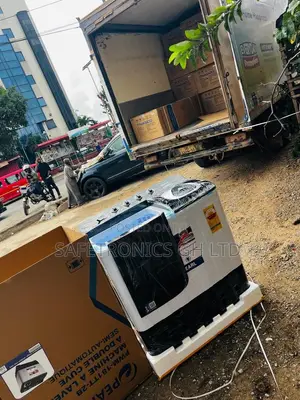 Pearl 18kg Semiautomatic Washing Machine