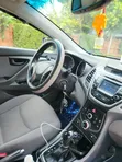 Hyundai Elantra 2014 Silver - 5