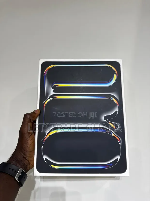 New Apple iPad Pro 11 (2025) 256GB Black - 1