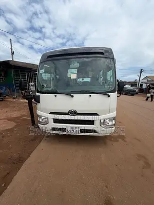 Jjodem Car Rentals: Bus Rental Services