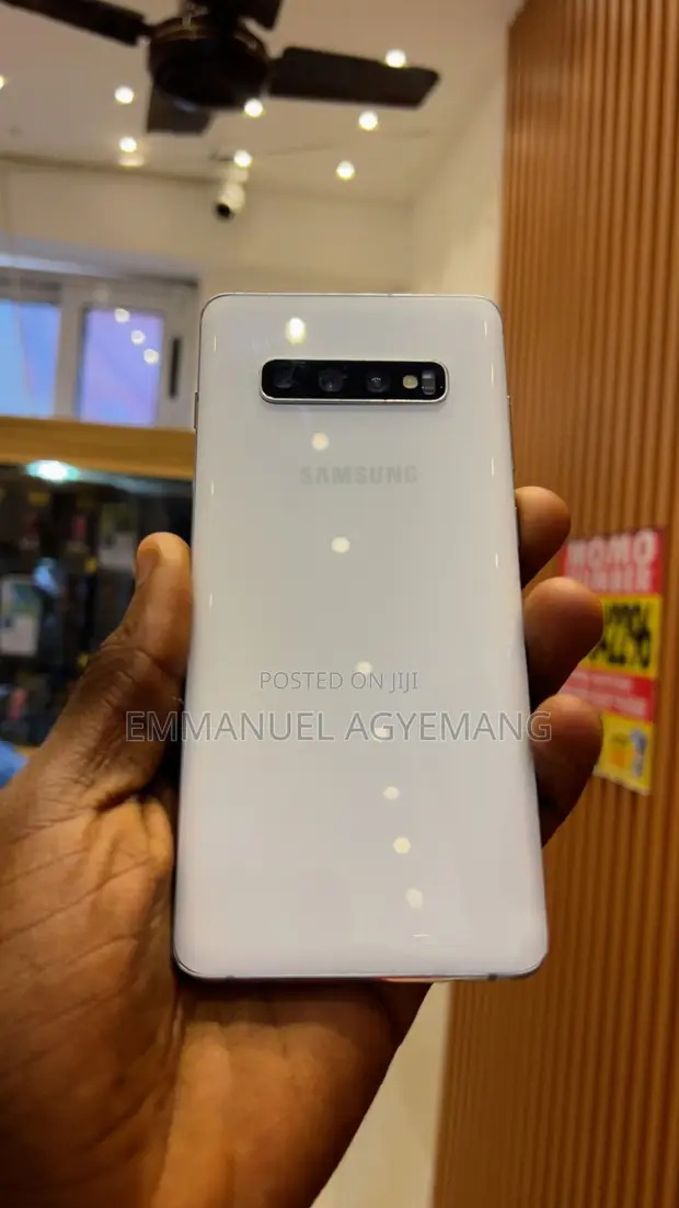 Samsung Galaxy S10 Plus 128GB White - 1