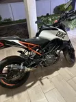 New KTM Duke 125 2020 White - 1