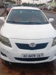 Toyota Corolla 2010 White - 1