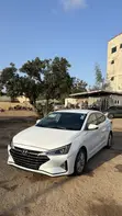 Hyundai Elantra SE 2019 White - 5