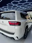 New Toyota Land Cruiser 2024 VXR - 3
