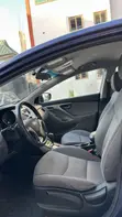 Hyundai Elantra 2013 Blue - 2