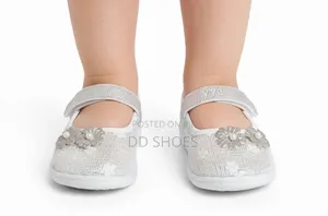 Silver Glitter Baby Girls Mary Jane Shoes with Pearl Decor