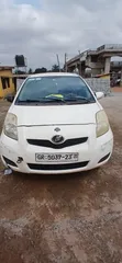 Toyota Vitz 2010 White - 1