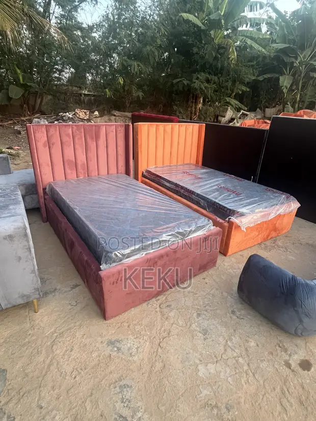 Wood-Mode Small Double Bed Frame & Mattress - 1