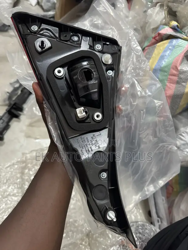 Honda Civic Boot Light 2022-2025 - 1