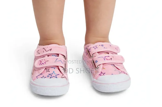 Pink Baby Girls Sneakers with Star Print - 1