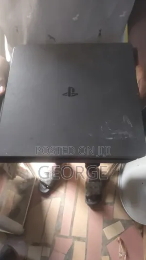 Sony PlayStation 4 Slim Console
