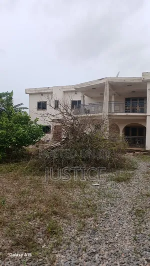 8 Bedroom House for Rent in Taifa, Post Office Area