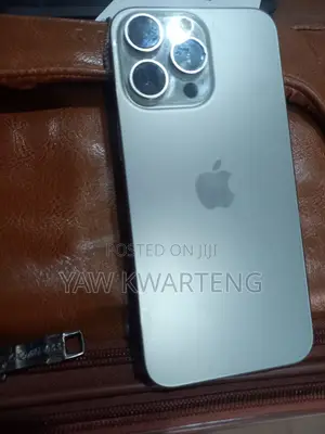 Apple iPhone 15 Pro Max 512GB Silver