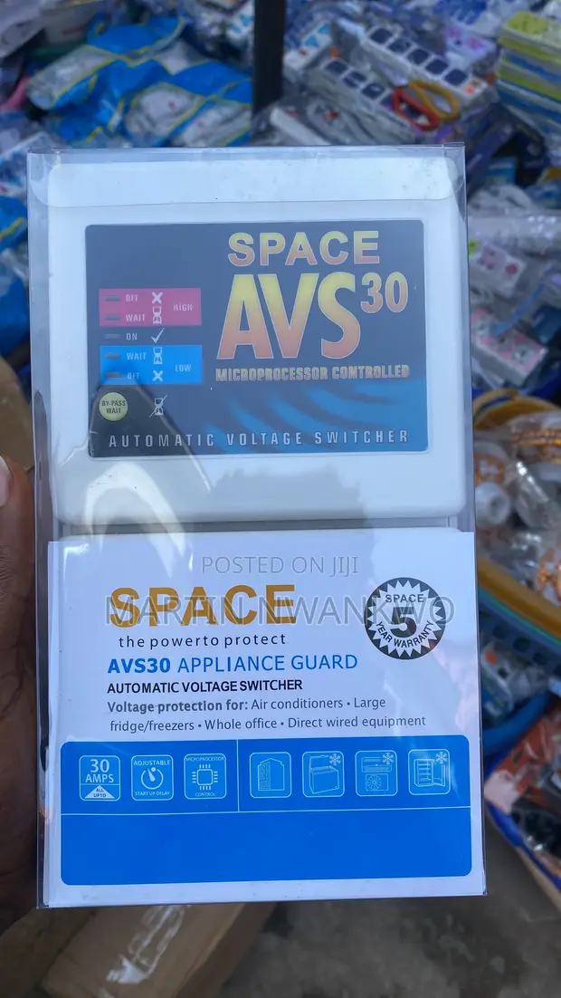 AVS30 Automatic Voltage Switcher - 1
