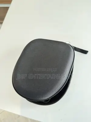 DJ Headphone Protective Case (2-in-1)