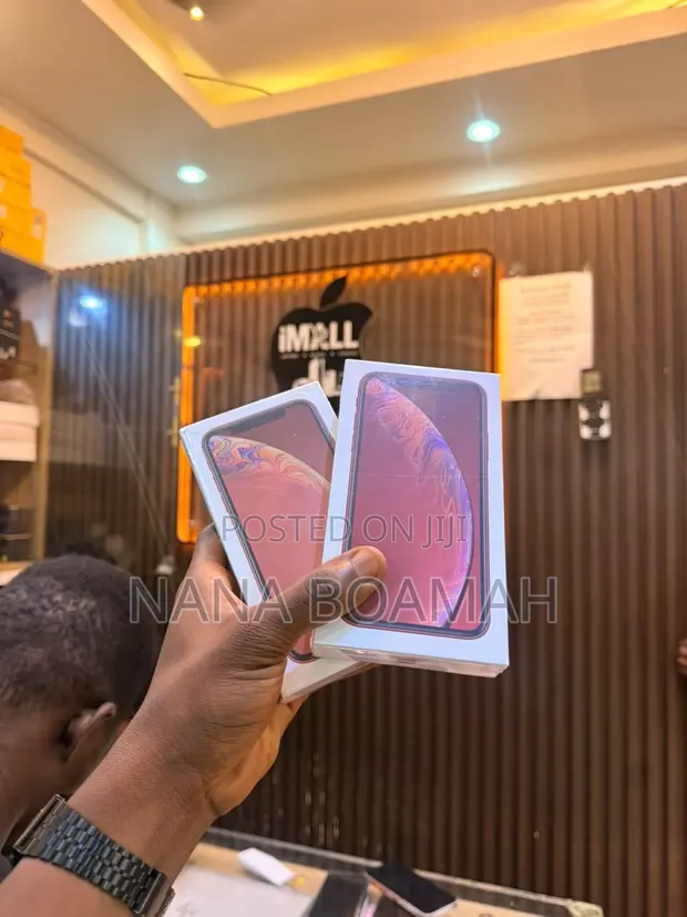 New Apple iPhone XR 64GB Red - 1