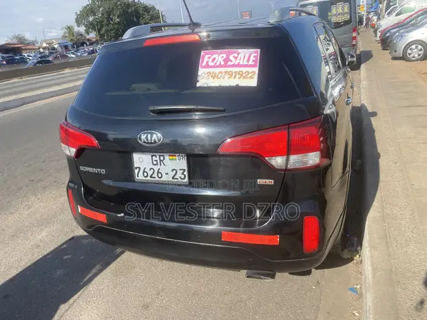 Kia Sorento 2013 Black - 1