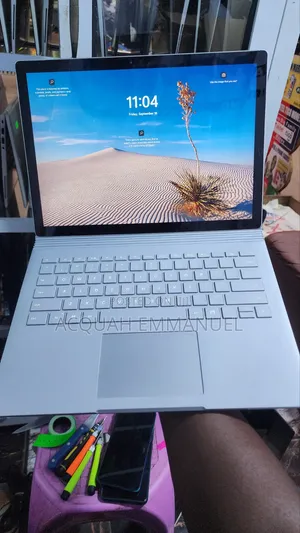 Microsoft Surface Book Laptop