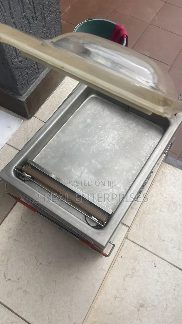 Commercial Tabletop Chamber Vacuum Sealer - 1