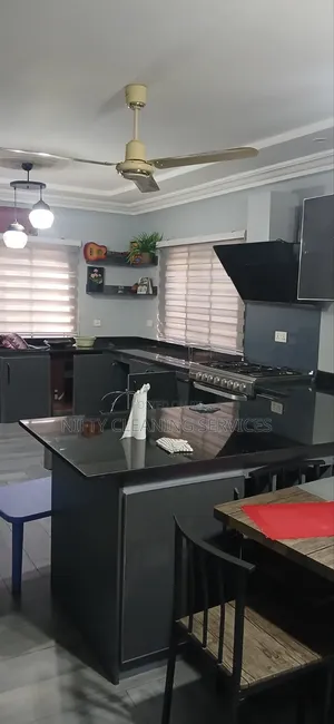 4 Bedroom House for Rent in Sakora