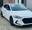 2017 Hyundai Elantra SE Sedan FWD (2.0L) - White - 5