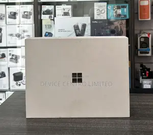 New Microsoft Surface Laptop 13" Qualcomm Snapdragon X Plus, 16GB RAM, 256GB SSD