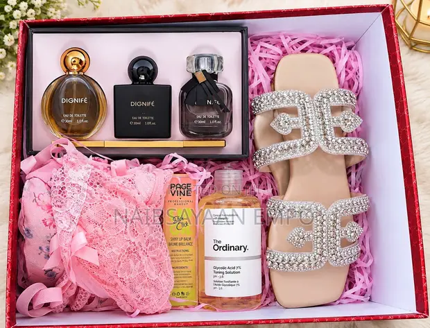 Women's Ultimate Gift Box - 1