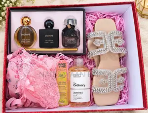 Women's Ultimate Gift Box