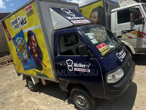 Suzuki Carry Mini Truck - 1