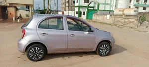 Nissan March 1.2 FWD 2013 Hatchback
