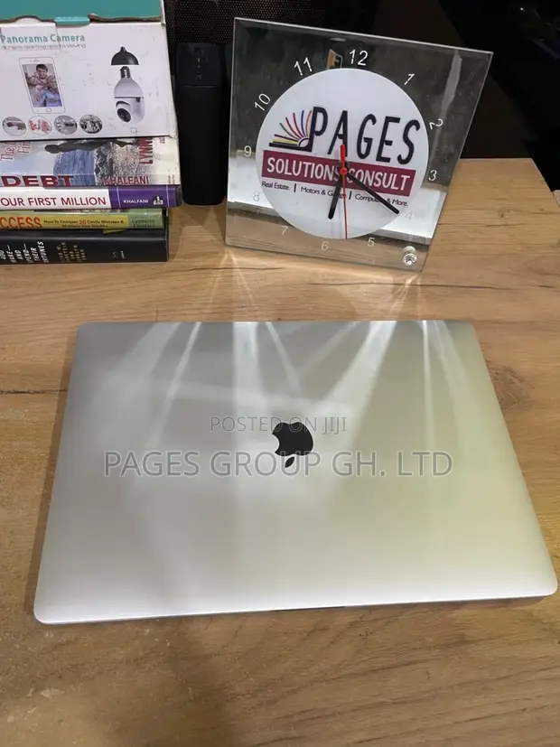 Apple MacBook Pro 2018 16GB RAM, 256GB SSD - 1