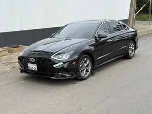 2020 Hyundai Sonata SE Black