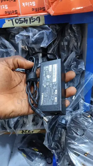 Toshiba Big Pin Laptop Charger