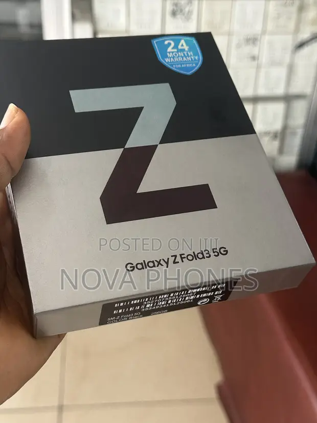 New Samsung Galaxy Z Fold3 5G 256GB Black - 1