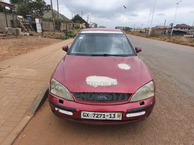 Ford Mondeo 1.8 2001 Red - 1