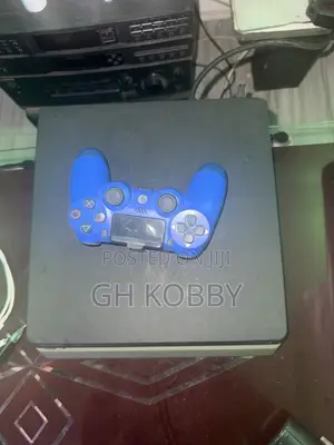 Sony PlayStation 4 Slim