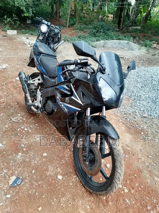Honda CBR 150 Sport Bike - 2008 Model - 1