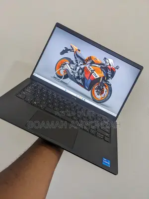 Dell Latitude 7420 Laptop - Core i5, 8GB RAM, 256GB SSD