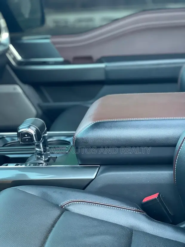 2023 Ford F-150 Lariat Black - 1
