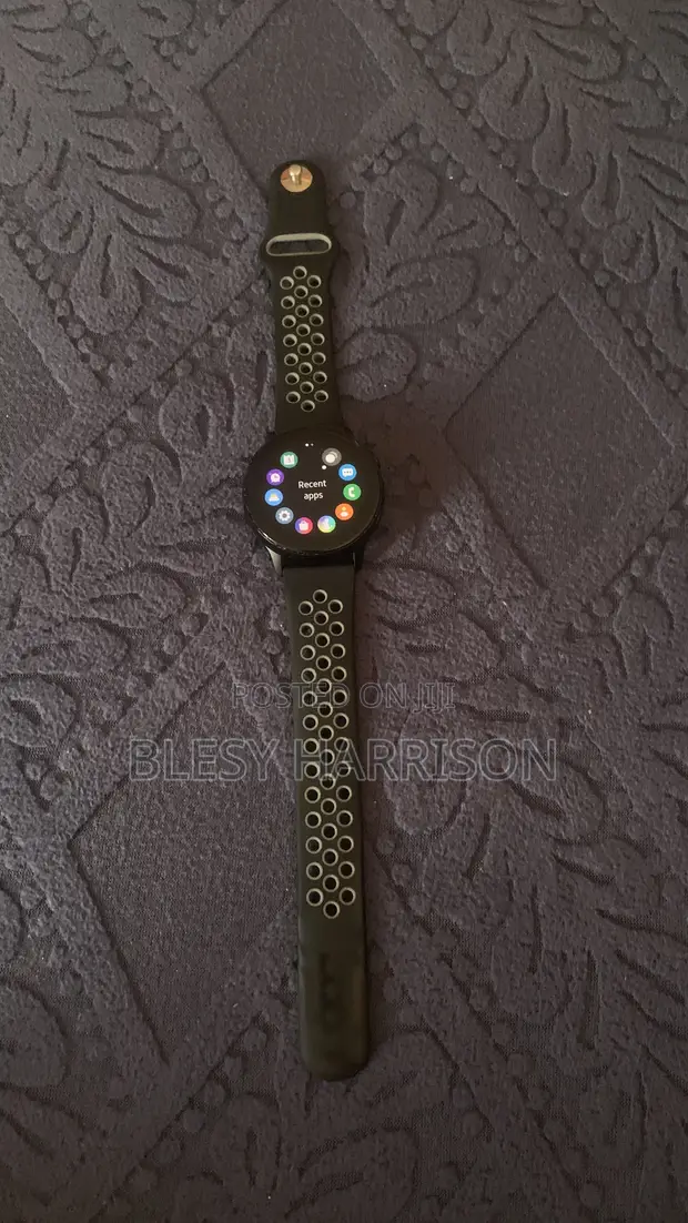 Samsung Galaxy Watch Active - 1