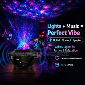 Astronaut Projector Lamp with Bluetooth Speaker