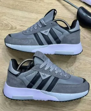 Adidas Runner Sneakers
