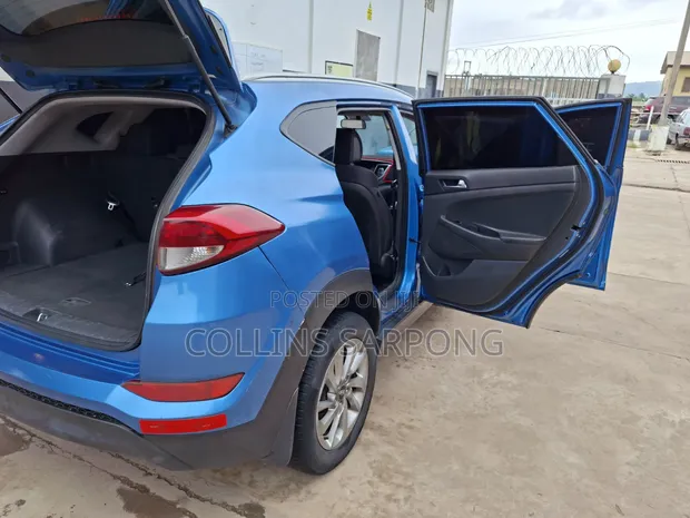 Hyundai Tucson SE FWD 2018 Blue - 1