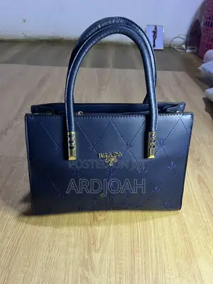 Affordable Quality Ladies Handbag