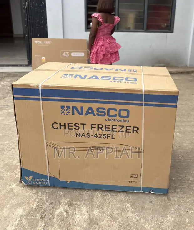 Brand New Nasco 400L Chest Freezer (Black) - 1