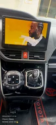 Toyota Esquire 2015 White - 3