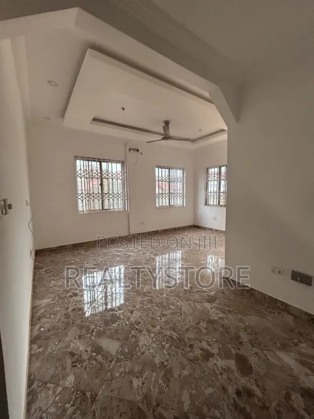 3 Bedroom Apartment for Rent in Cozy Home, Accra Metropolitan - 1